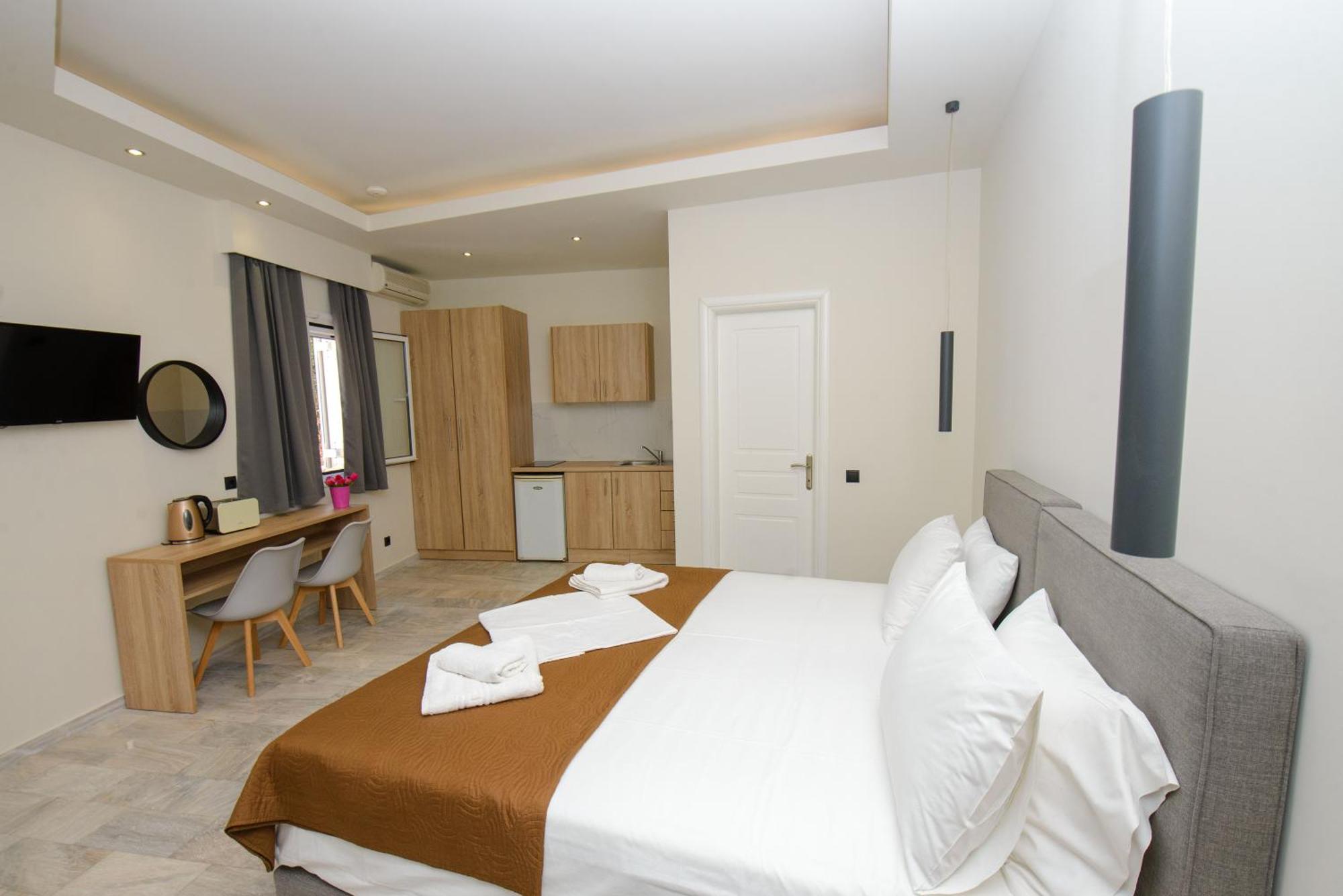 Saint Spiridon Hotel Kassiopi Exterior foto