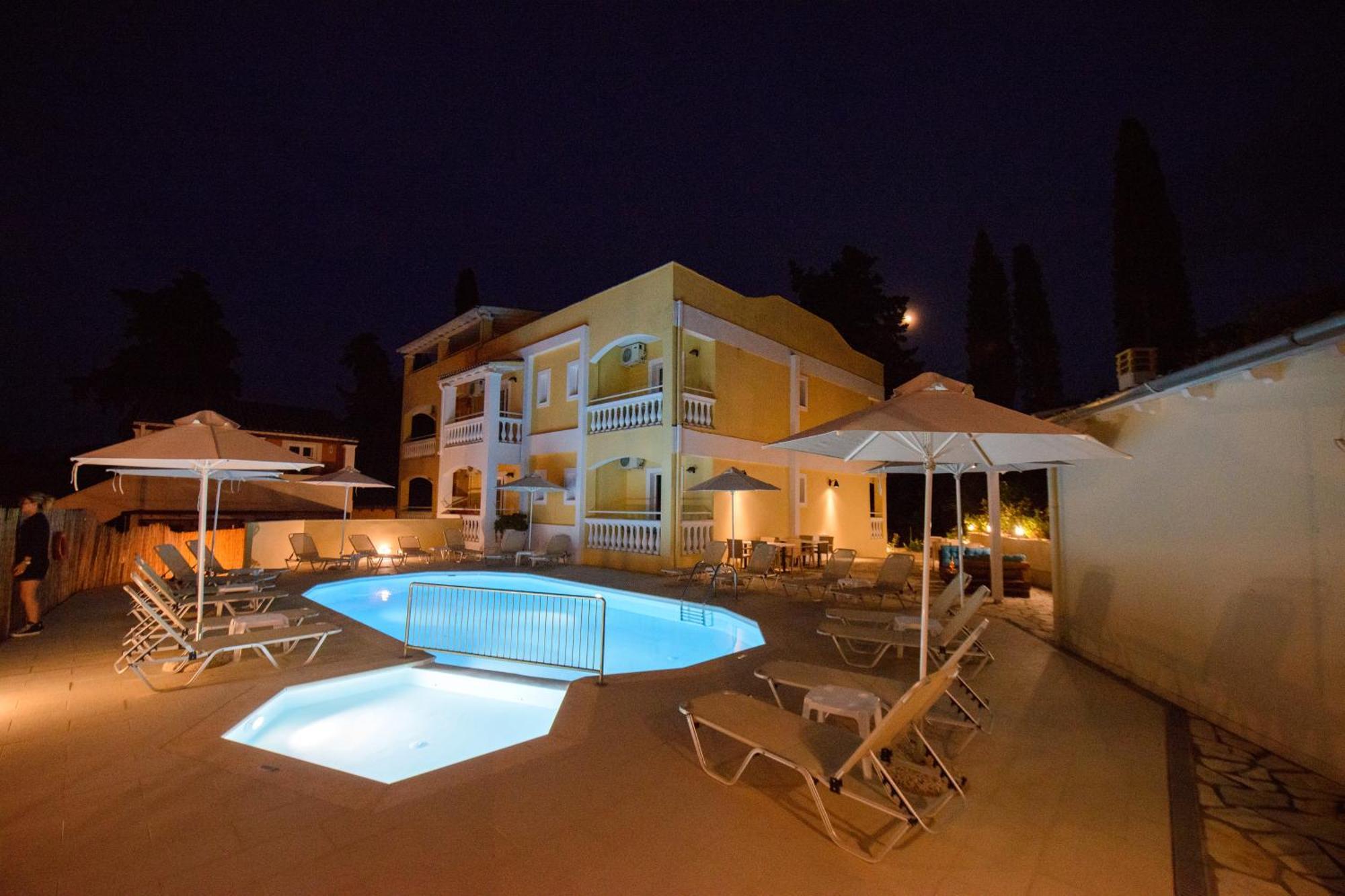 Saint Spiridon Hotel Kassiopi Exterior foto