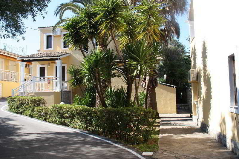 Saint Spiridon Hotel Kassiopi Exterior foto